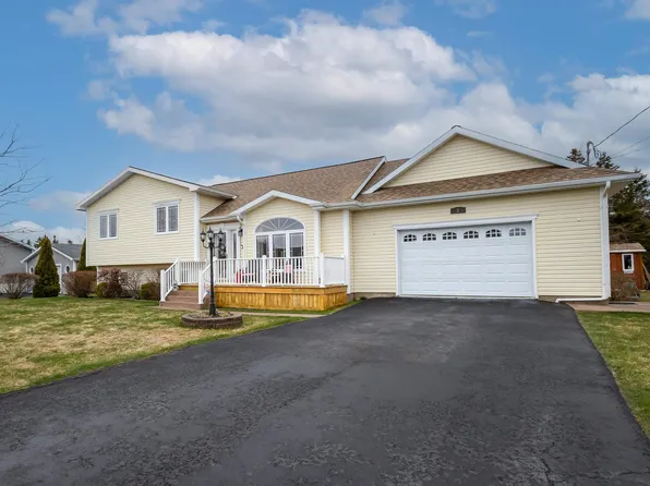 2 Willis Ave, Cape Breton, NS B1R 0A3