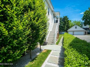 71 Oak Ridge St FLOOR 2, Greenwich, CT 06830