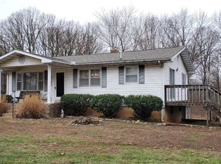 4465 State Route 14, Pomona, MO 65789