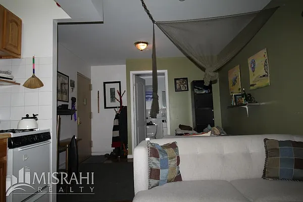 Rented by J Misrahi Realty Corp | media 13