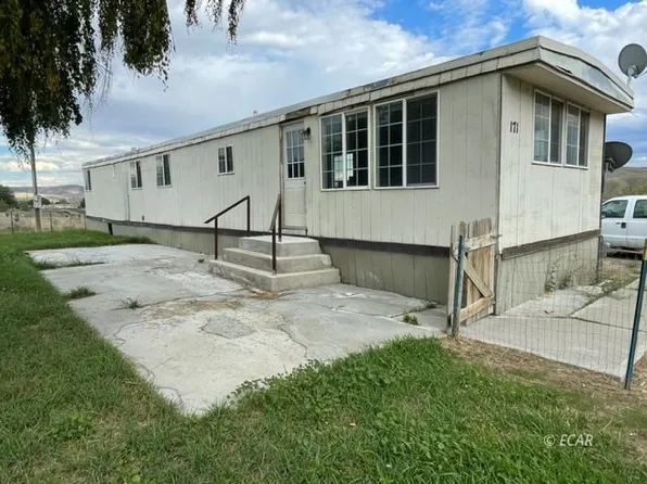 171 13th St, Carlin, NV 89822