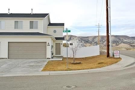 Front Corner Lot