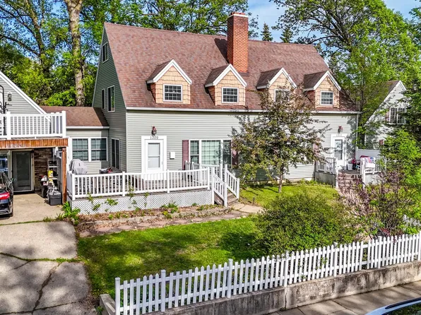 1311 Summit Ave, Detroit Lakes, MN 56501