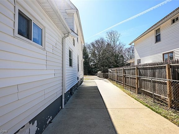 5th image of 1147 McIntosh Ave
