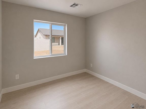 4th image of 10745 E 45th Pl