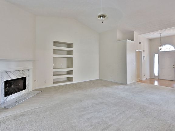 2nd image of 2010 Glen Parke Ct