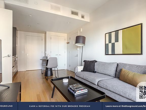 4th image of 515 E 86th St #908