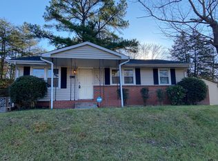 2805 Raleigh Ave, Winston Salem, NC 27105