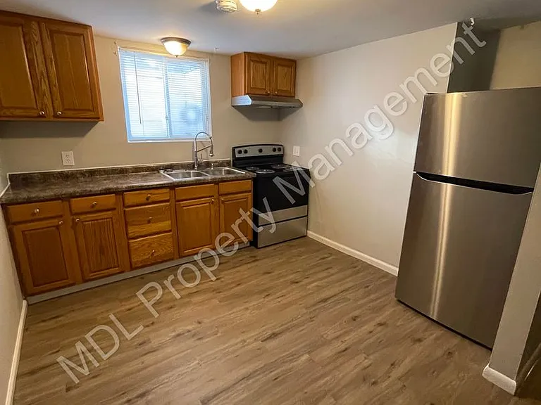 4545 Woodbridge — Photo 3