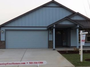 1952 NW Larch Ave, Redmond, OR 97756