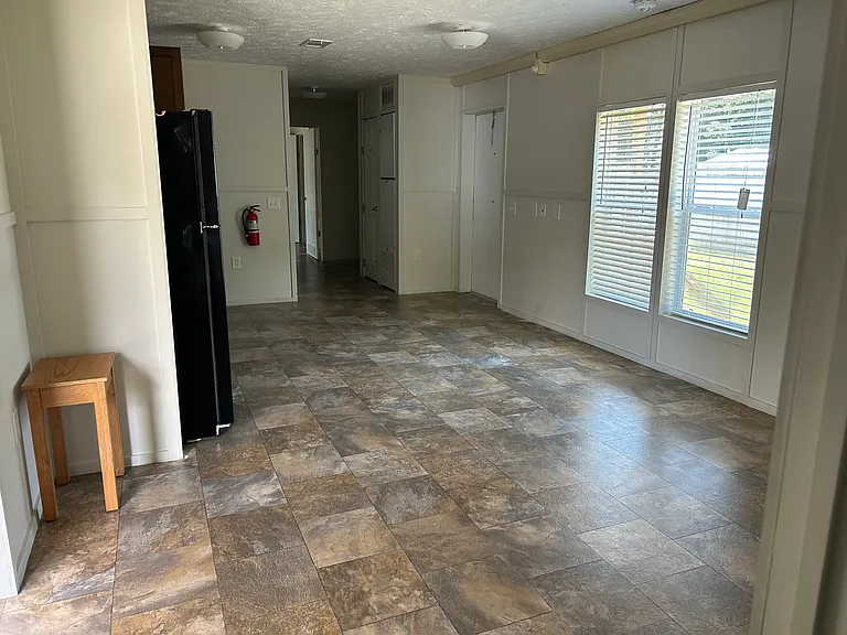 800 Cardinal St #11 — Photo 5