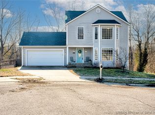 1407 Sweet Pea Rdg, Jeffersonville, IN 47130