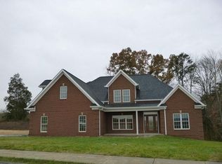 5007 Rose Garden Cir, Kingsport, TN 37660
