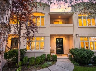 566 Josephine St, Denver, CO 80206
