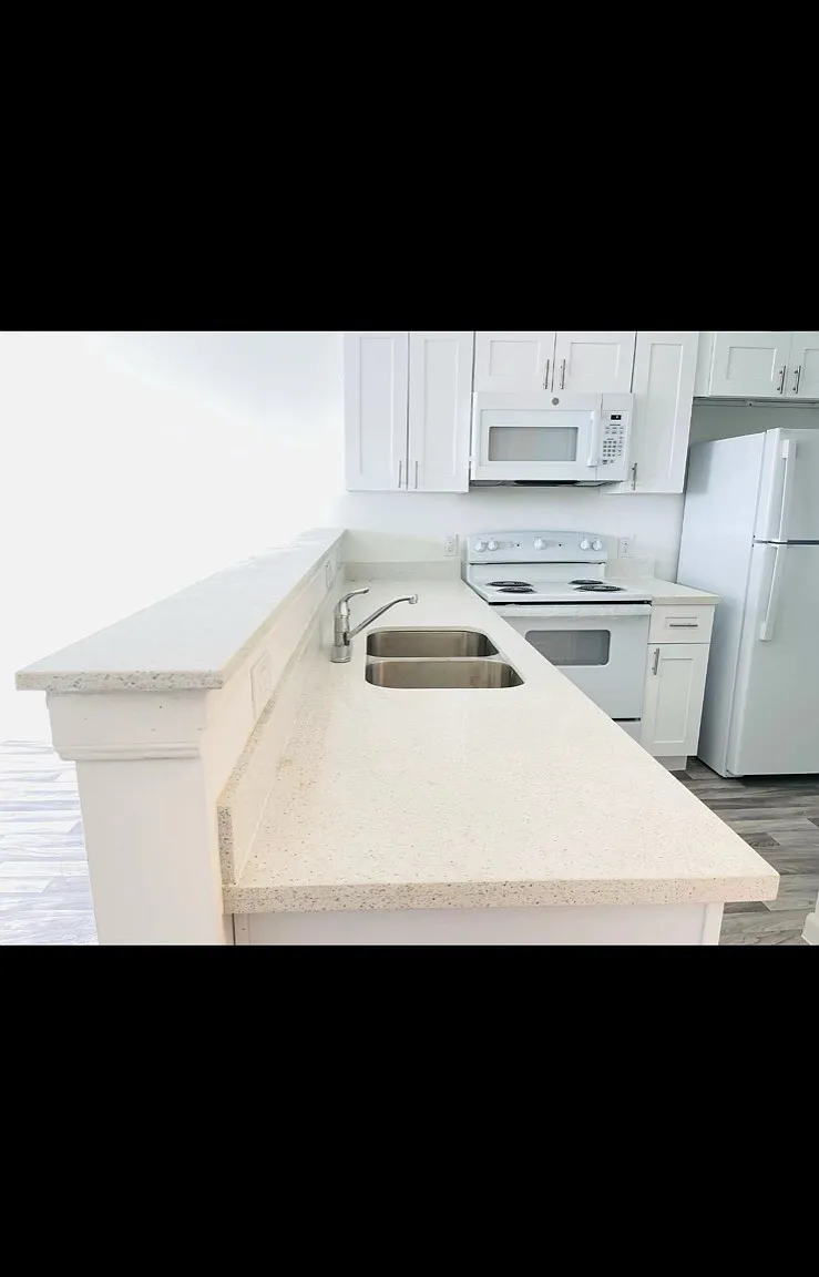 3477 Reeves St — Photo 3