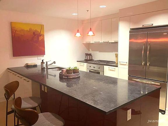 4th image of 631 Folsom St APT 11B