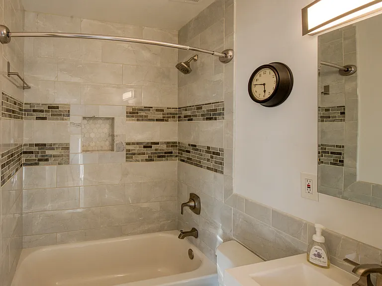 85 N Grant St #35 — Photo 10