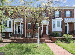 502 Redland Blvd, Rockville, MD 20850