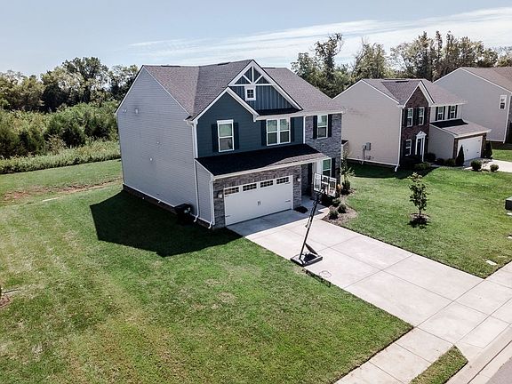 3rd image of 2711 Candlewick Ct