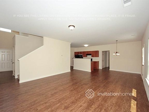 4th image of 4101 Oak Field Dr