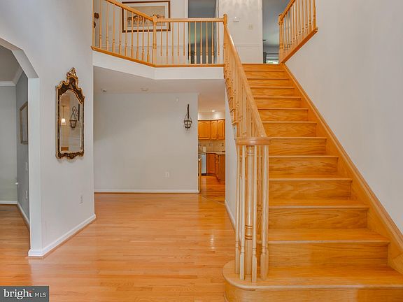 2nd image of 25 Dream Ln