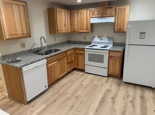 3008 Willamette St APT 6, Eugene, OR 97405