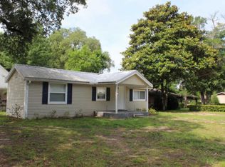 313 Florida St, Niceville, FL 32578