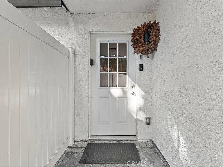 7057 Middlesbury Ridge Cir #1/2 — Photo 4