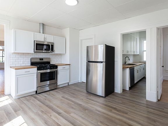 4th image of 1101 Monroe St NE #1101