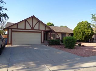 4830 W Gelding Dr, Glendale, AZ 85306