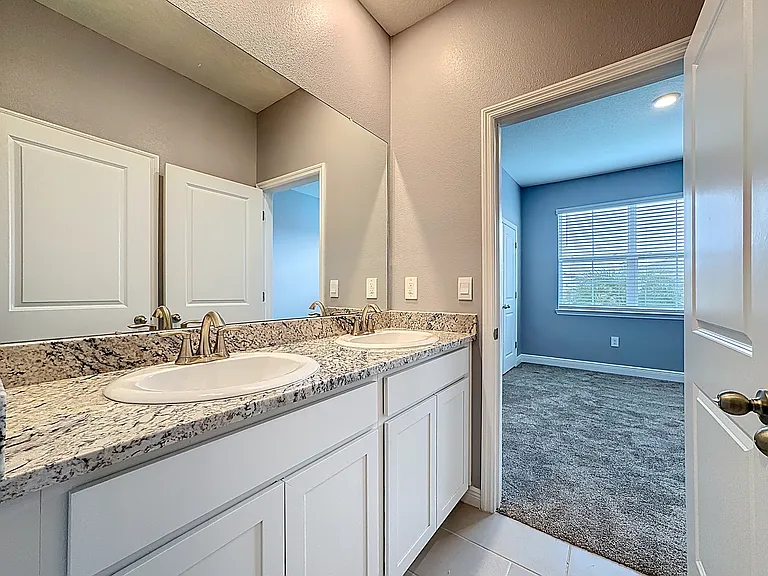 17535 Cantarina Cv — Photo 46