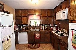 5th image of 7524 Field Stone Dr