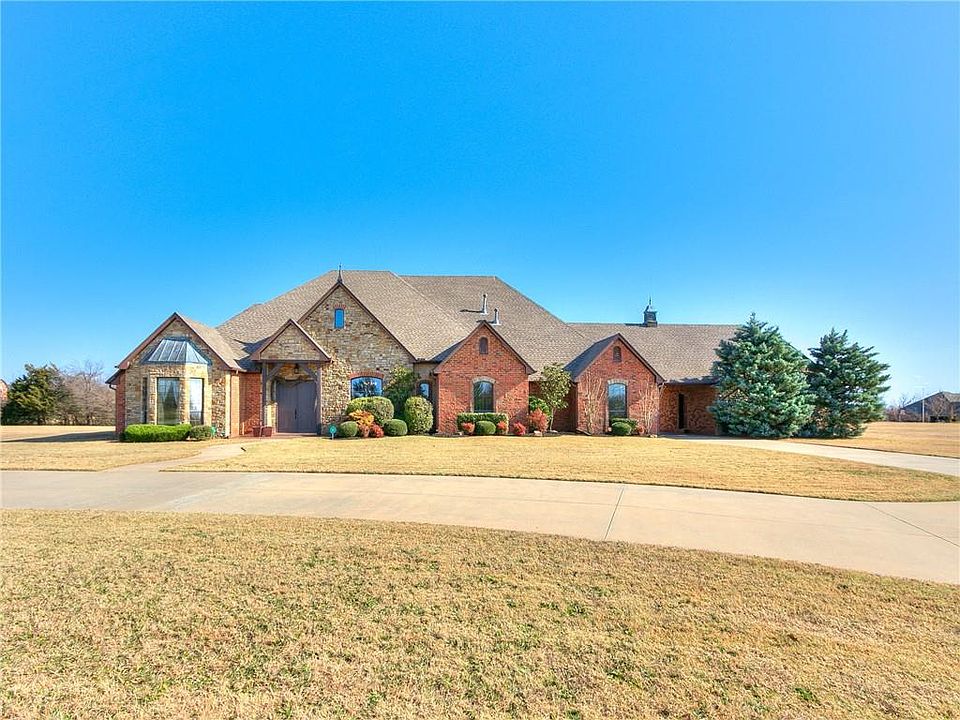 1st image of 5500 Hidden Meadow Dr