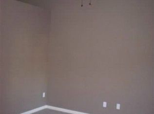 444 Oakleigh Rd NW, Grand Rapids, MI 49504