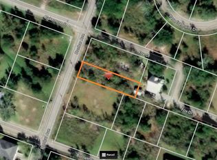 1409 Dunbar Ave, Bay Saint Louis, MS 39520