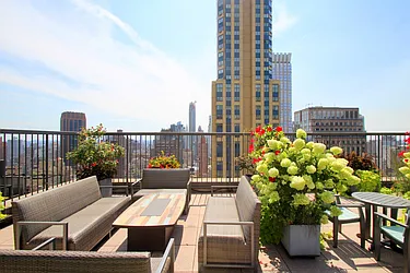 Rented by Nest Seekers International