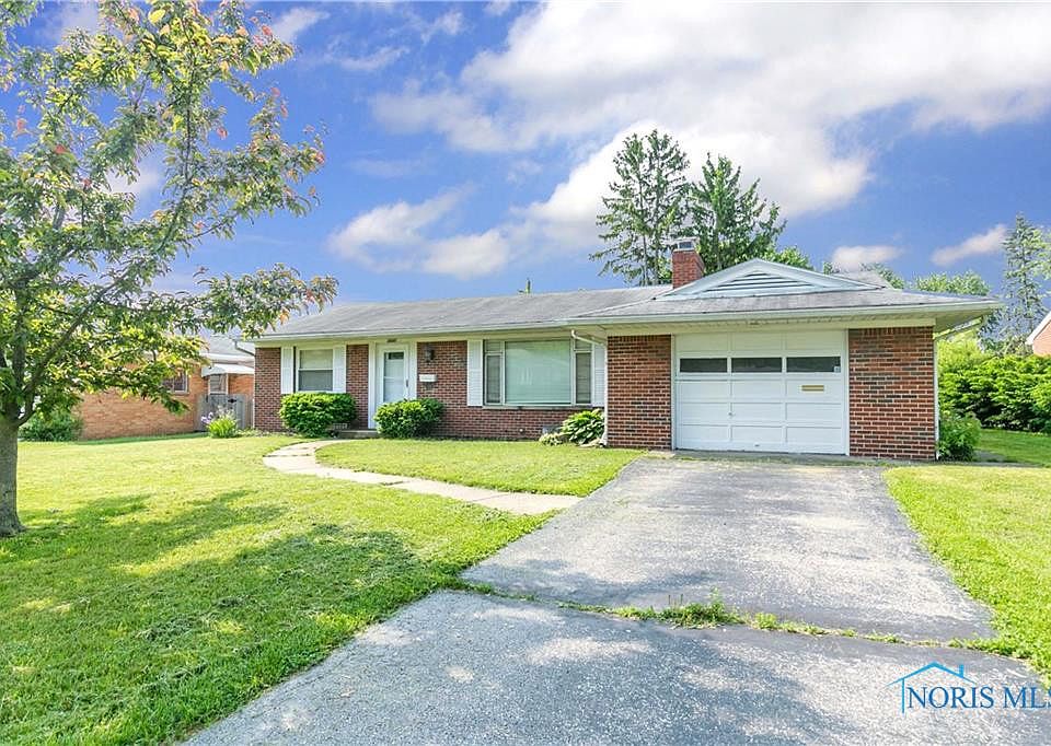 1st image of 3041 Pinehurst Dr