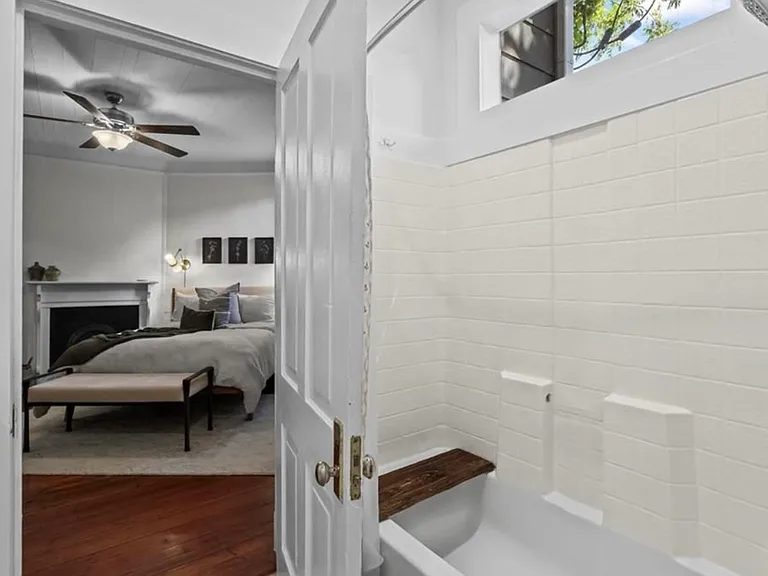 235 Powell St SE — Photo 21