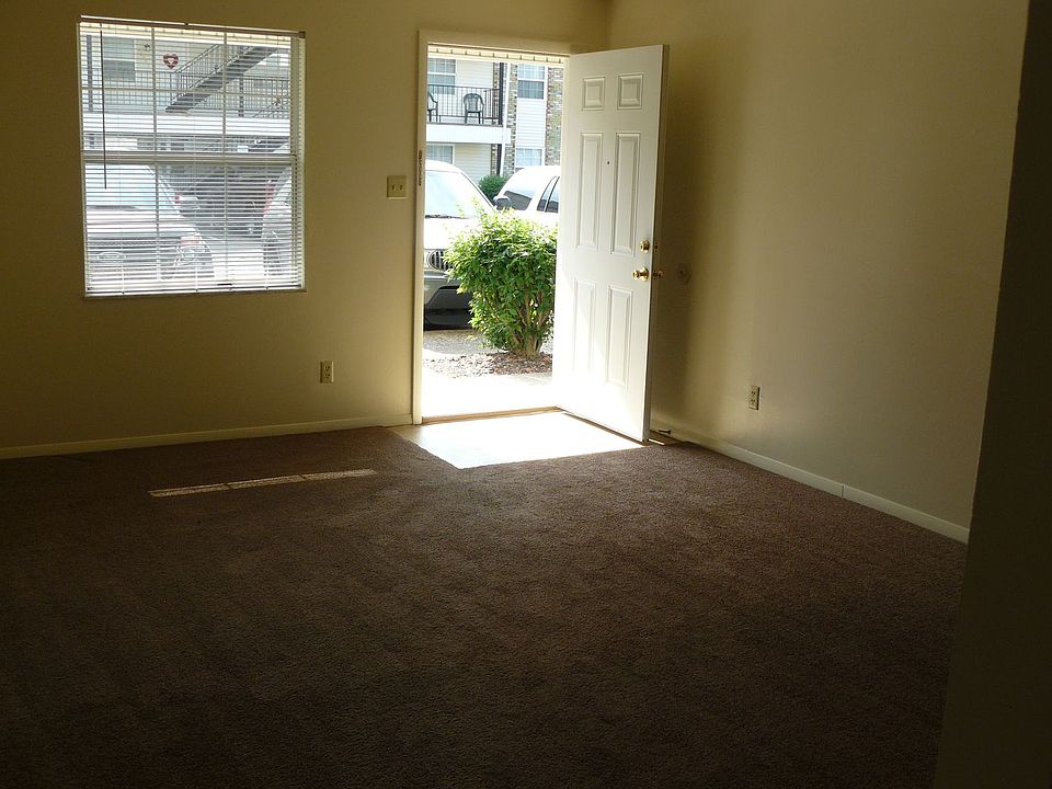 1st image of 2841 Washington Ave APT A