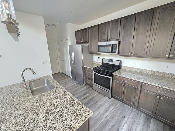 5th image of 10571 S Redknife Dr