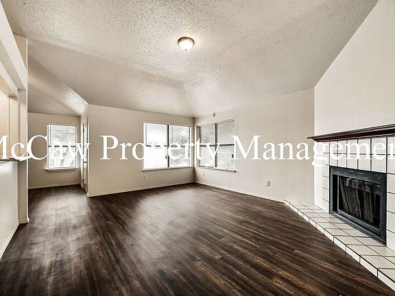 3rd image of 10356 Oak Branch Ln