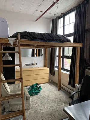 Rented by Carnegie Management Inc | media 18