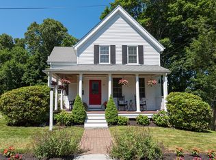 11 Maguire Park, East Walpole, MA 02032