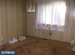 10 Cricket Ln, Cherry Hill, NJ 08003