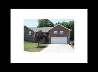 240 Tyler St, Branson, MO 65616