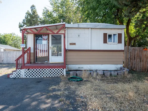 1135 NW 3rd St, Hermiston, OR 97838