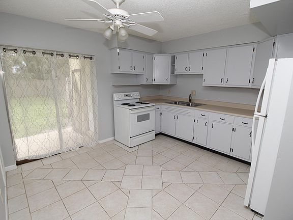 2nd image of 127 W West Ct #129