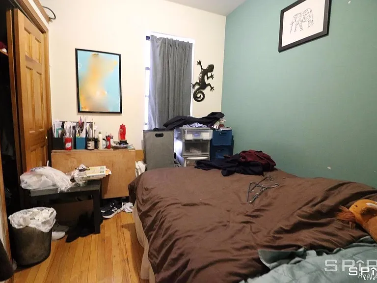 201 W 94th St #2C — Photo 9