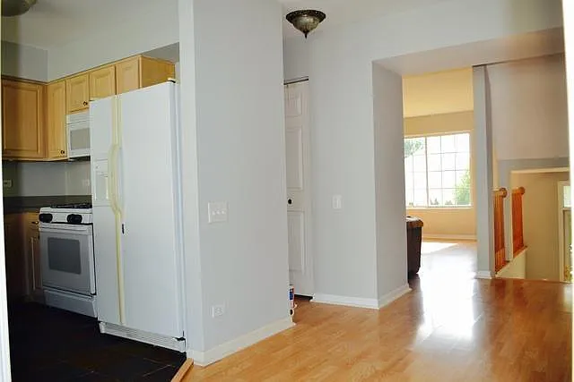 3128 Cambria Court — Photo 2