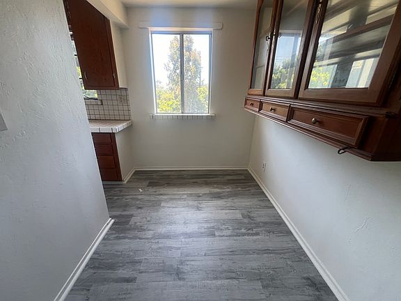 4th image of 16569 Ehle St Unit B